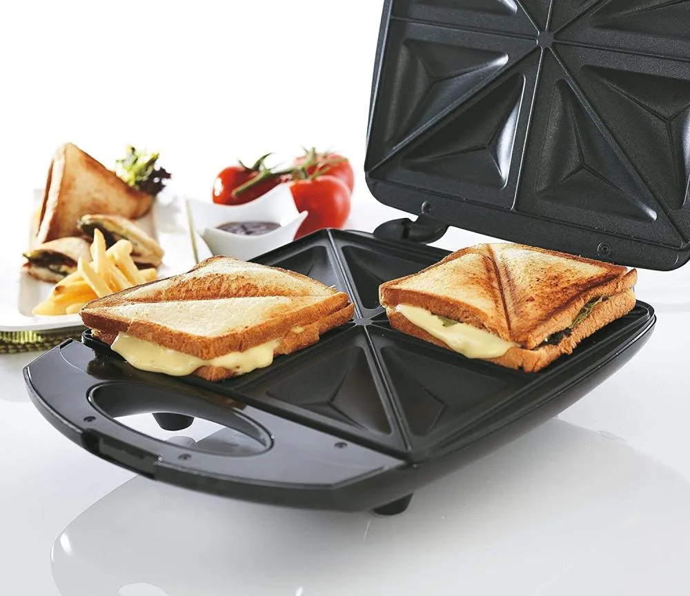 Black+Decker Sandwich Maker & Grill, 4 Slices, 1400 W, Black · TS4080-B5