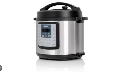 Basic Pressure Cooker 1000 W, 6 L, 8 Programs · BPC-6L8P