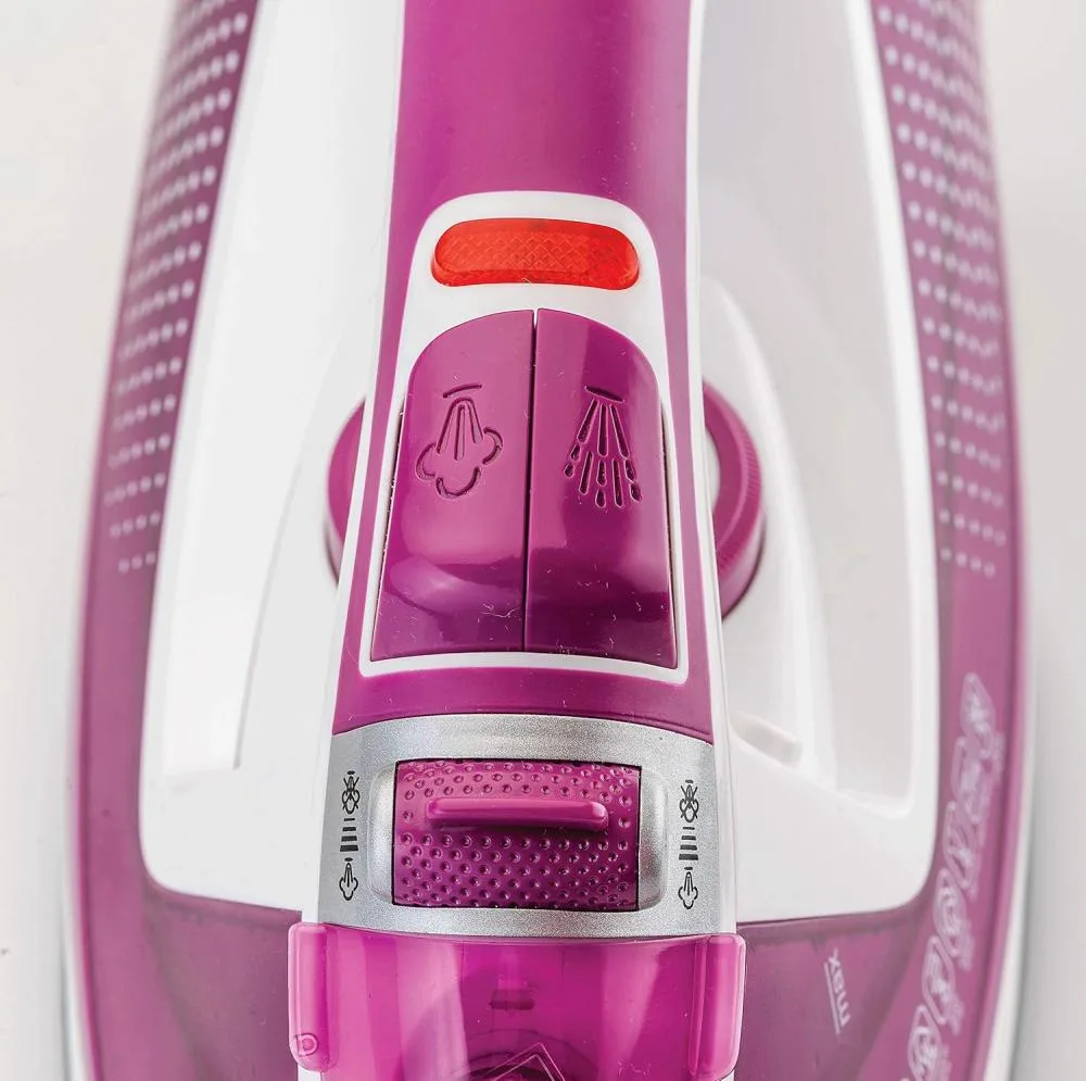 Black+Decker Steam Iron 2400 W, 2400W STEAM IRON WITH CERAMIC · X2450-B5
